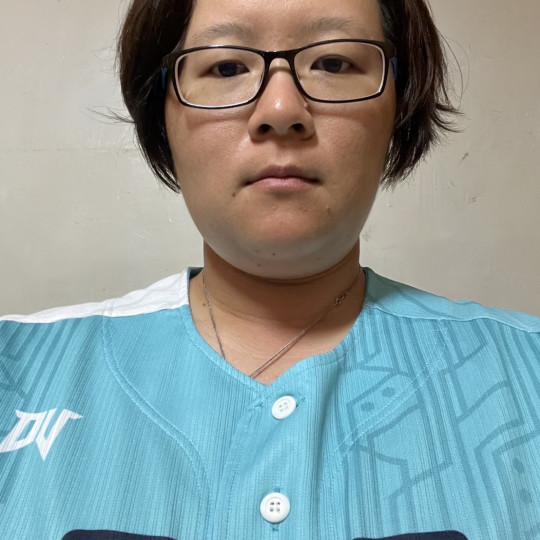 李莛婕