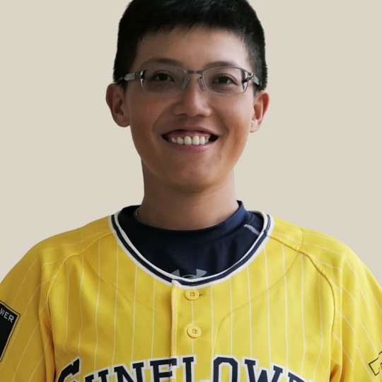 蔡依均